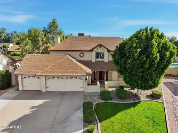 957 N SALEM Circle, Mesa, AZ 85205