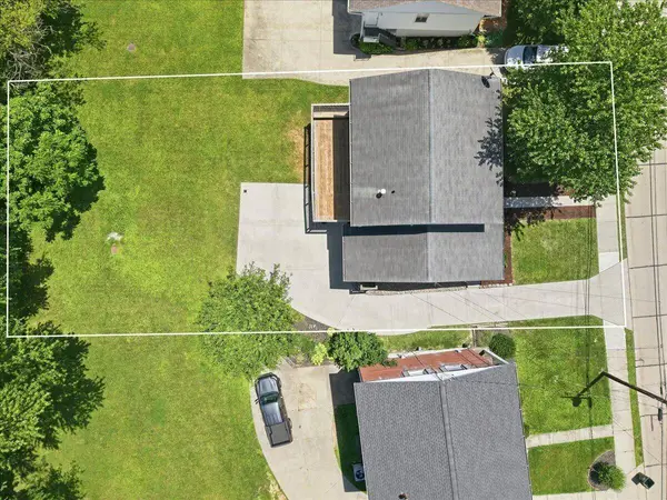 404 Caldwell Drive, Elsmere, KY 41018
