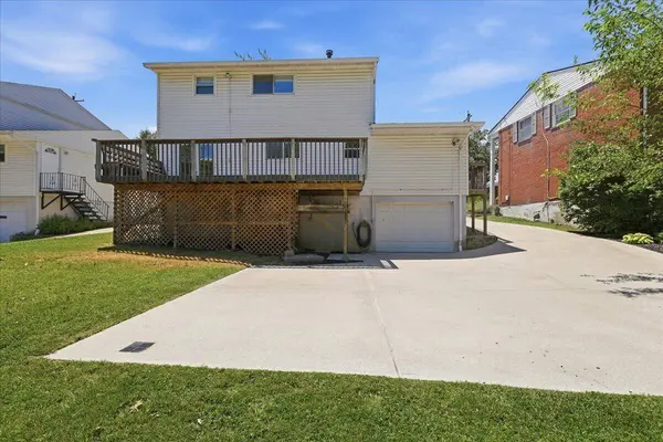 404 Caldwell Drive, Elsmere, KY 41018