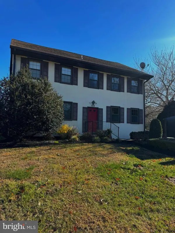 720 NEW LONDON RD #B, Newark, DE 19711