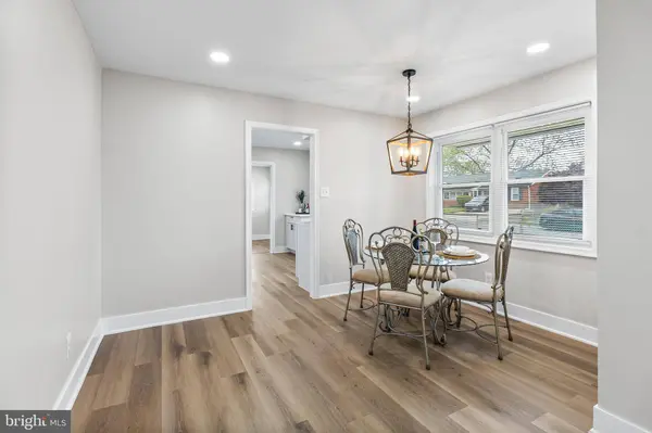 56 CHESTERFIELD DR, New Castle, DE 19720