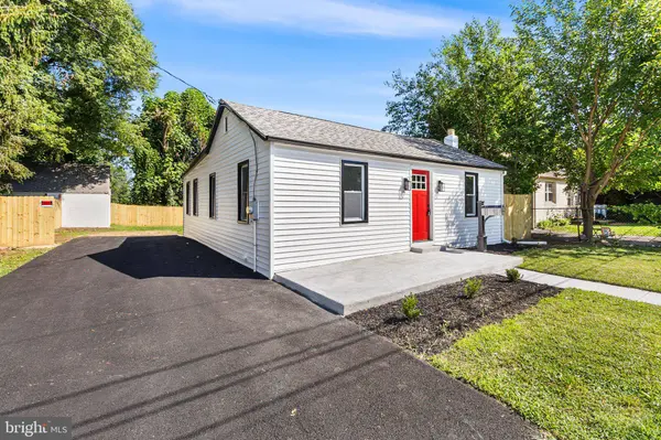 702 EAST AVE, New Castle, DE 19720