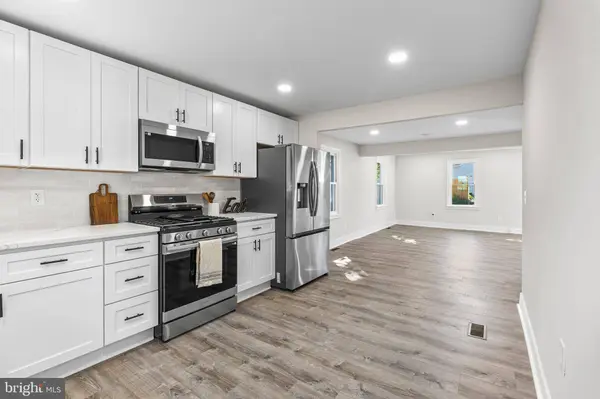 702 EAST AVE, New Castle, DE 19720