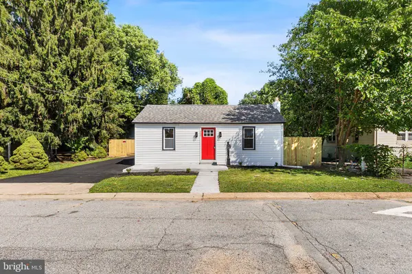 702 EAST AVE, New Castle, DE 19720
