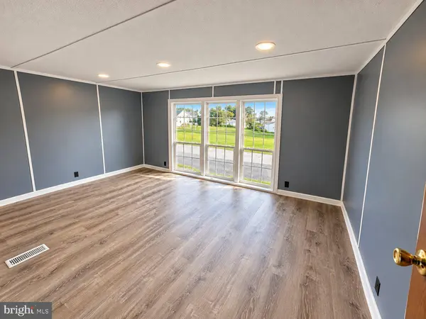 121 SANTILLI RD, Landenberg, PA 19350