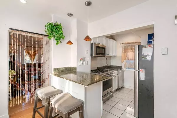 7 Sidney Ave, Lynn, MA 01902