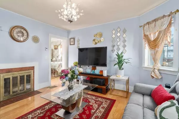 7 Sidney Ave, Lynn, MA 01902