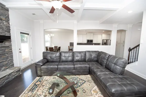 414 Chippendale Lane, Boiling Springs, SC 29316-5669