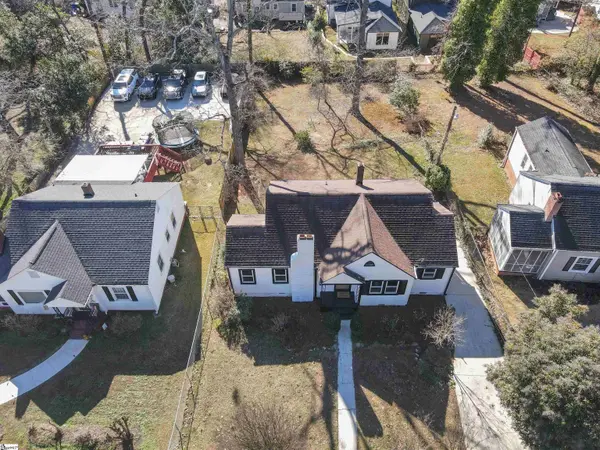 147 Pleasant Ridge Avenue, Greenville, SC 29605-2113