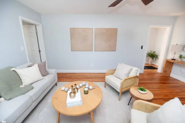 147 Pleasant Ridge Avenue, Greenville, SC 29605-2113