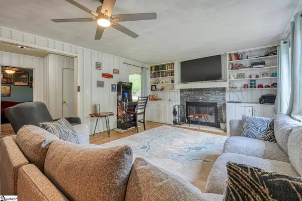 1504 E Rutherford Street, Landrum, SC 29356