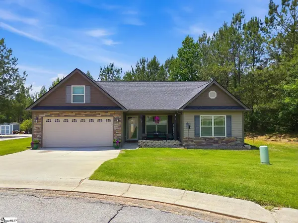 223 Reedy River Court, Roebuck, SC 29376-3371