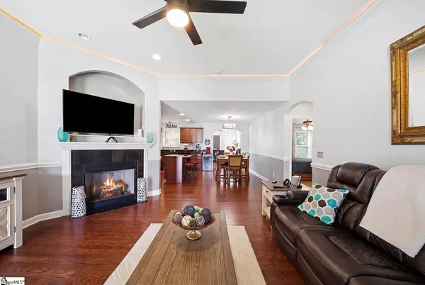223 Reedy River Court, Roebuck, SC 29376-3371