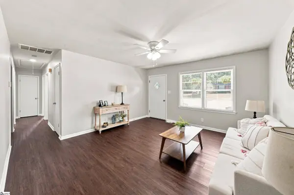104 Tower Drive, Moore, SC 29369-9639