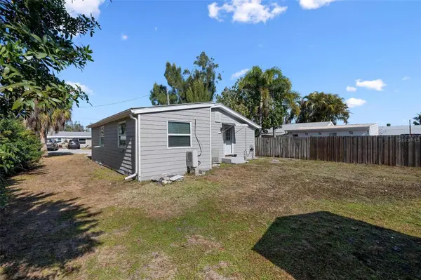 4310 COMMERCIAL ST, Port Charlotte, FL 33953