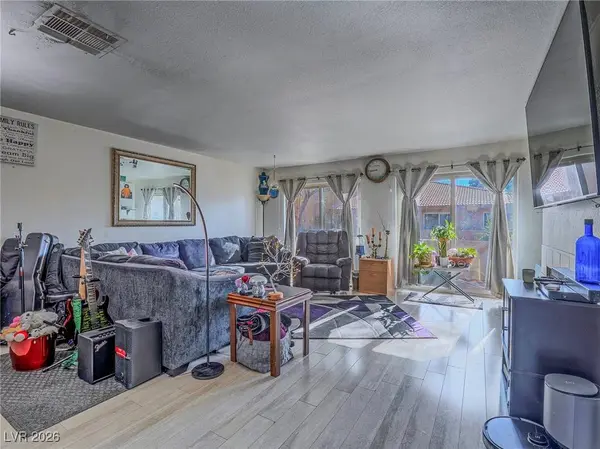 3363 Pavlo ST, Las Vegas, NV 89121