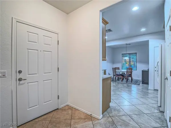 3879 Paint CT, Las Vegas, NV 89122