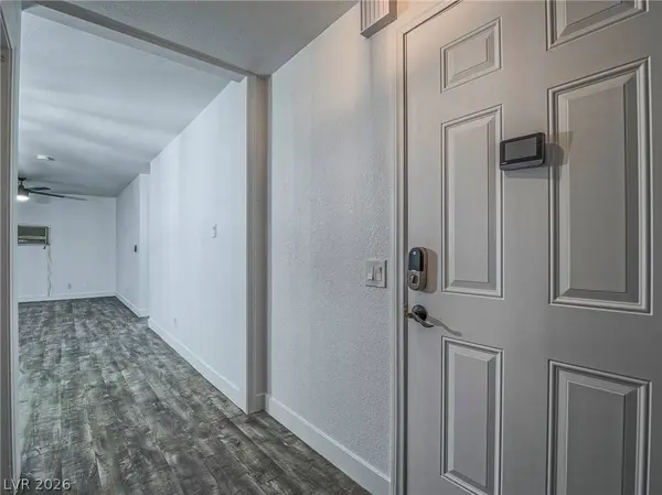 5320 Holmby AVE, Las Vegas, NV 89146