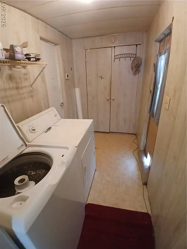 251 Bonnie Claire CT, Pahrump, NV 89048