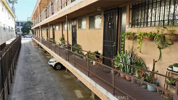 1233 N New Hampshire AVE, Los Angeles, CA 90029