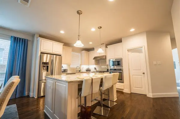 Kitchen at 408 Highwood Trail Lewisville