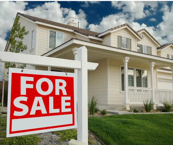 What Does a Coming Soon Strategy Do for Chesterfield Sellers in a Competitive Market?