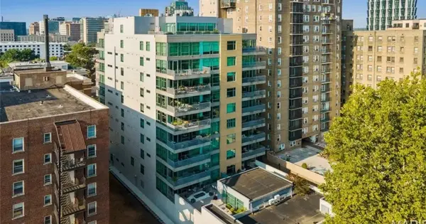 Downsizing From West County to the Central West End: What to Know Before You Make the Move