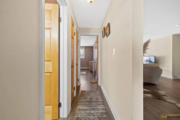 5323 N Delphia Avenue #323W, Chicago, IL 60656