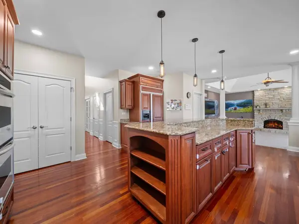 13203 Skyline Drive, Plainfield, IL 60585