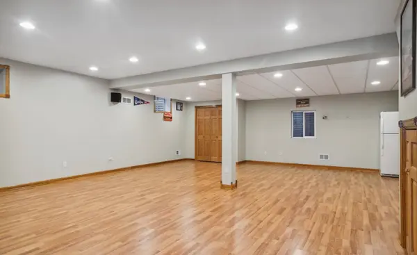 1841 President Street, Glendale Heights, IL 60139