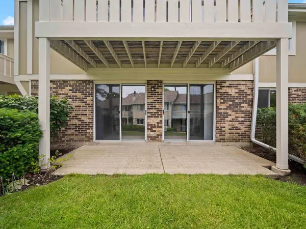 1126 AUBURN #0, Buffalo Grove, IL 60089