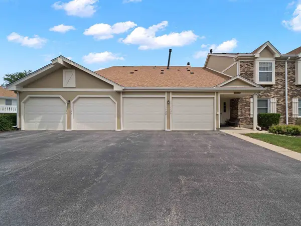 1126 AUBURN #0, Buffalo Grove, IL 60089