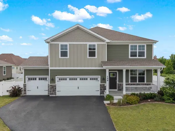 759 Kentshire CIR