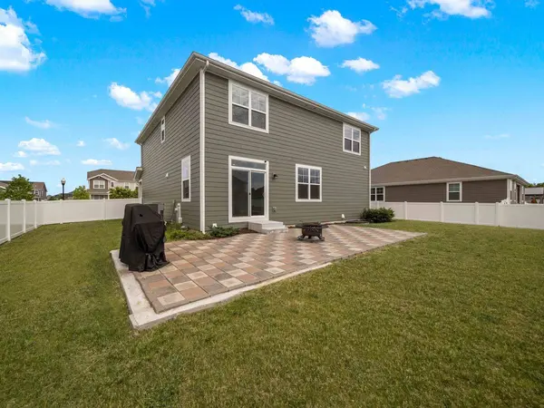 759 Kentshire CIR, Elgin, IL 60124