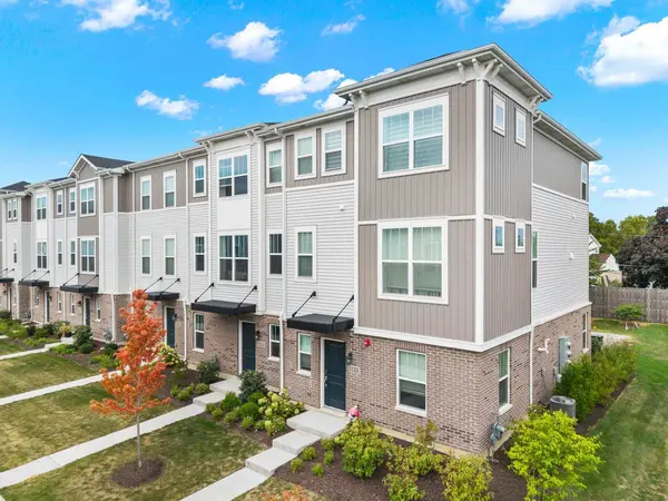 1125 Dock ST, Des Plaines, IL 60018