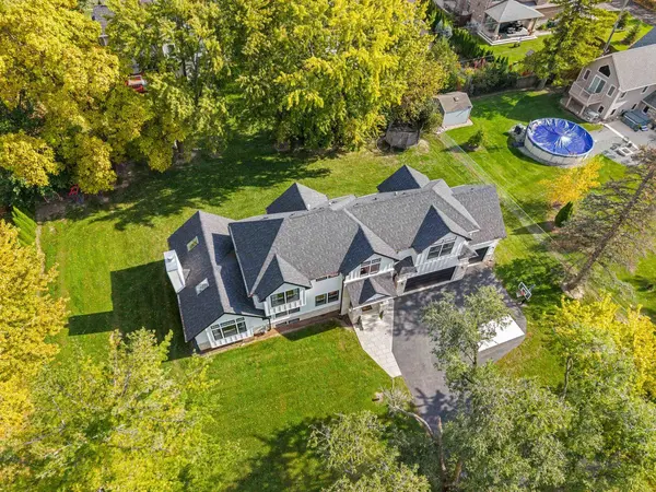 1431 Marion ST, Schaumburg, IL 60193