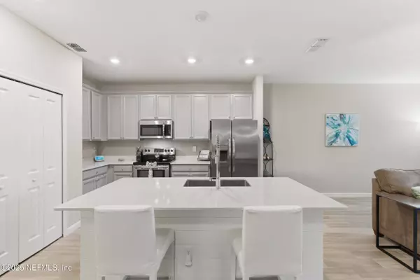 12846 JOSSLYN LN, Jacksonville, FL 32246