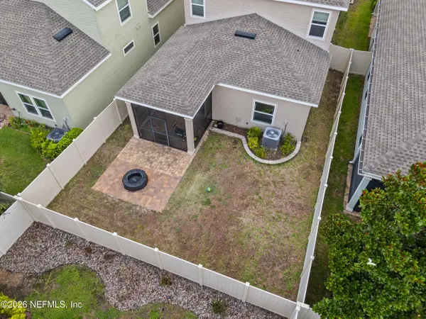 6384 LONGLEAF BRANCH DR, Jacksonville, FL 32222