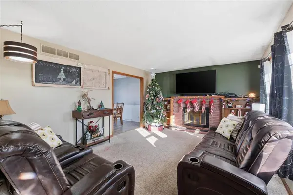 7710 Speaker RD, Kansas City, KS 66111