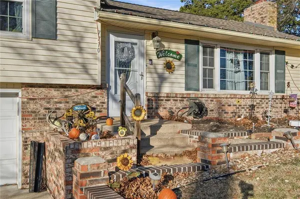 7710 Speaker RD, Kansas City, KS 66111