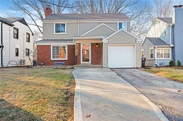 6820 Holmes RD, Kansas City, MO 64131