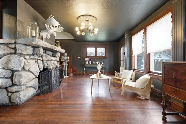 9875 E Winner RD, Independence, MO 64052