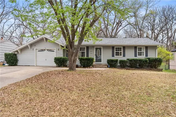 409 Wilshire BLVD, Liberty, MO 64068