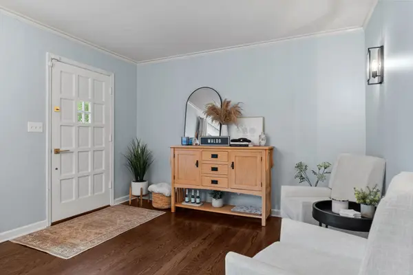Buy your first house in Waldo, Kansas City MO, Kansas City Home Search, KC Realtor