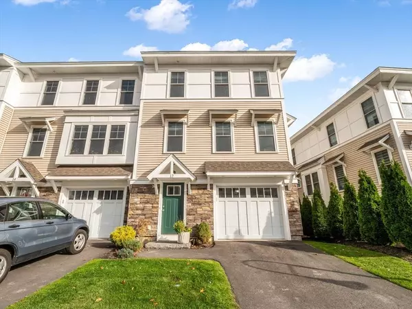 12 Hines #12, Newburyport, MA 01950