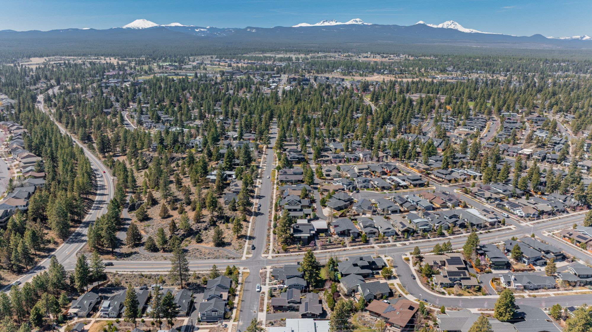 NW Crossing Bend Oregon Tiffany Vasquez