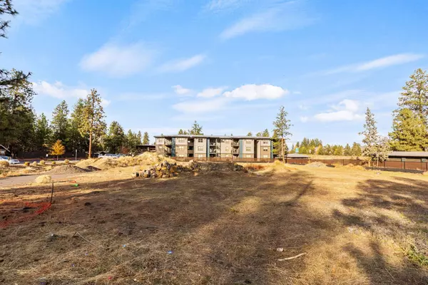 20192 Reed LN, Bend, OR 97702