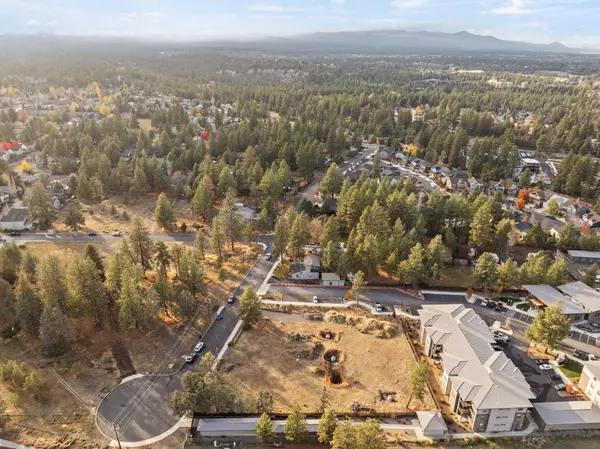 20192 Reed LN, Bend, OR 97702