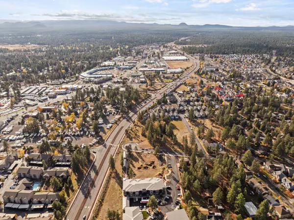 20192 Reed LN, Bend, OR 97702