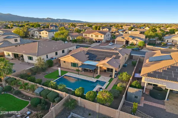 18173 W MACKENZIE Drive, Goodyear, AZ 85395